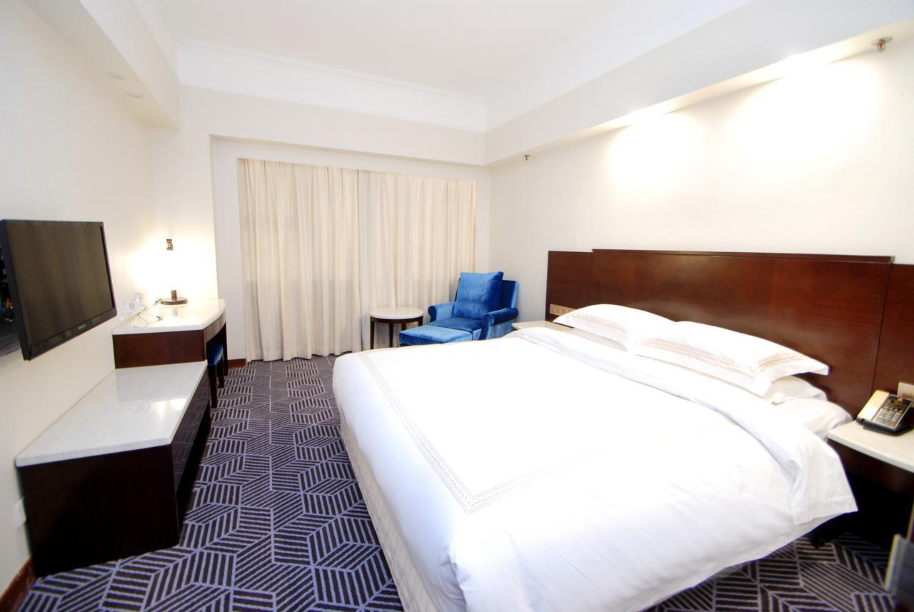 Overseas Chinese Friendship Hotel Kuangcsou Kültér fotó