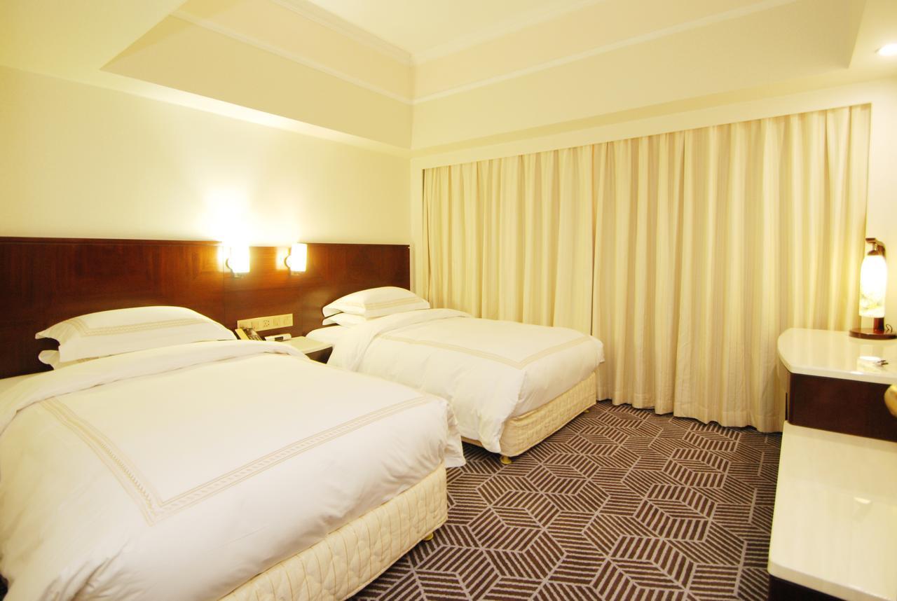 Overseas Chinese Friendship Hotel Kuangcsou Kültér fotó