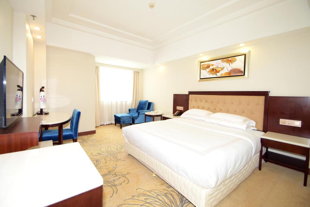 Overseas Chinese Friendship Hotel Kuangcsou Kültér fotó