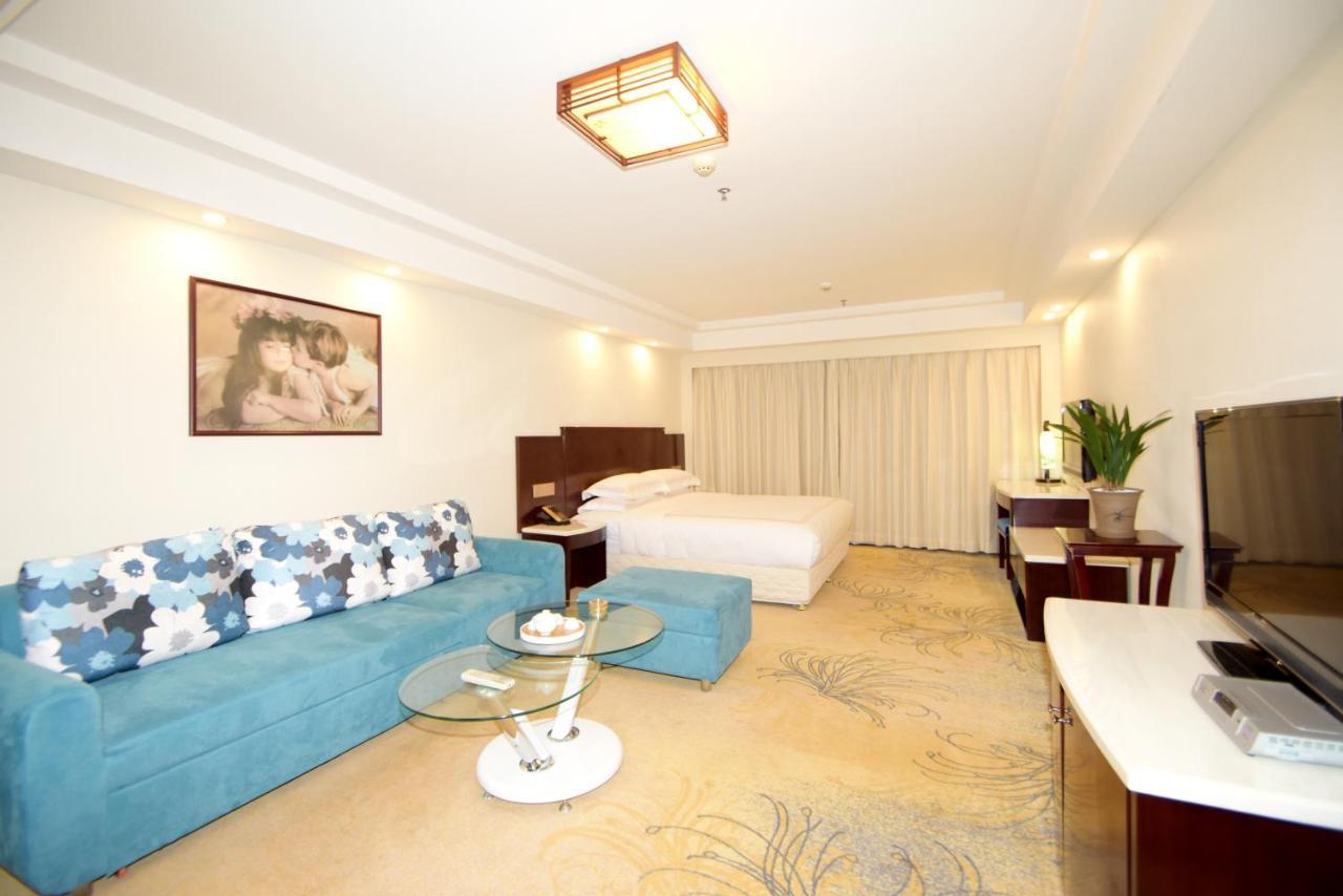 Overseas Chinese Friendship Hotel Kuangcsou Kültér fotó