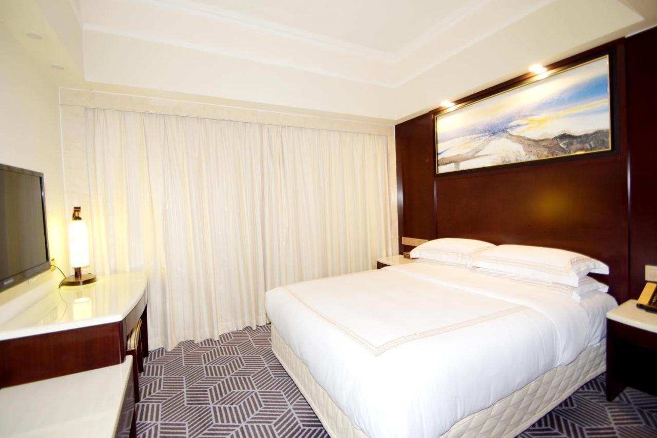 Overseas Chinese Friendship Hotel Kuangcsou Kültér fotó